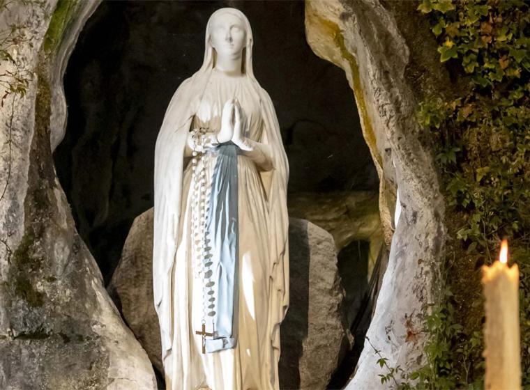 Villa Bigorra Lourdes Centre Le Sanctuaire La Grotte , Parking ภายนอก รูปภาพ